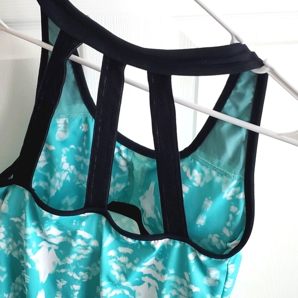 Fabletics Top - Picture 11 of 11